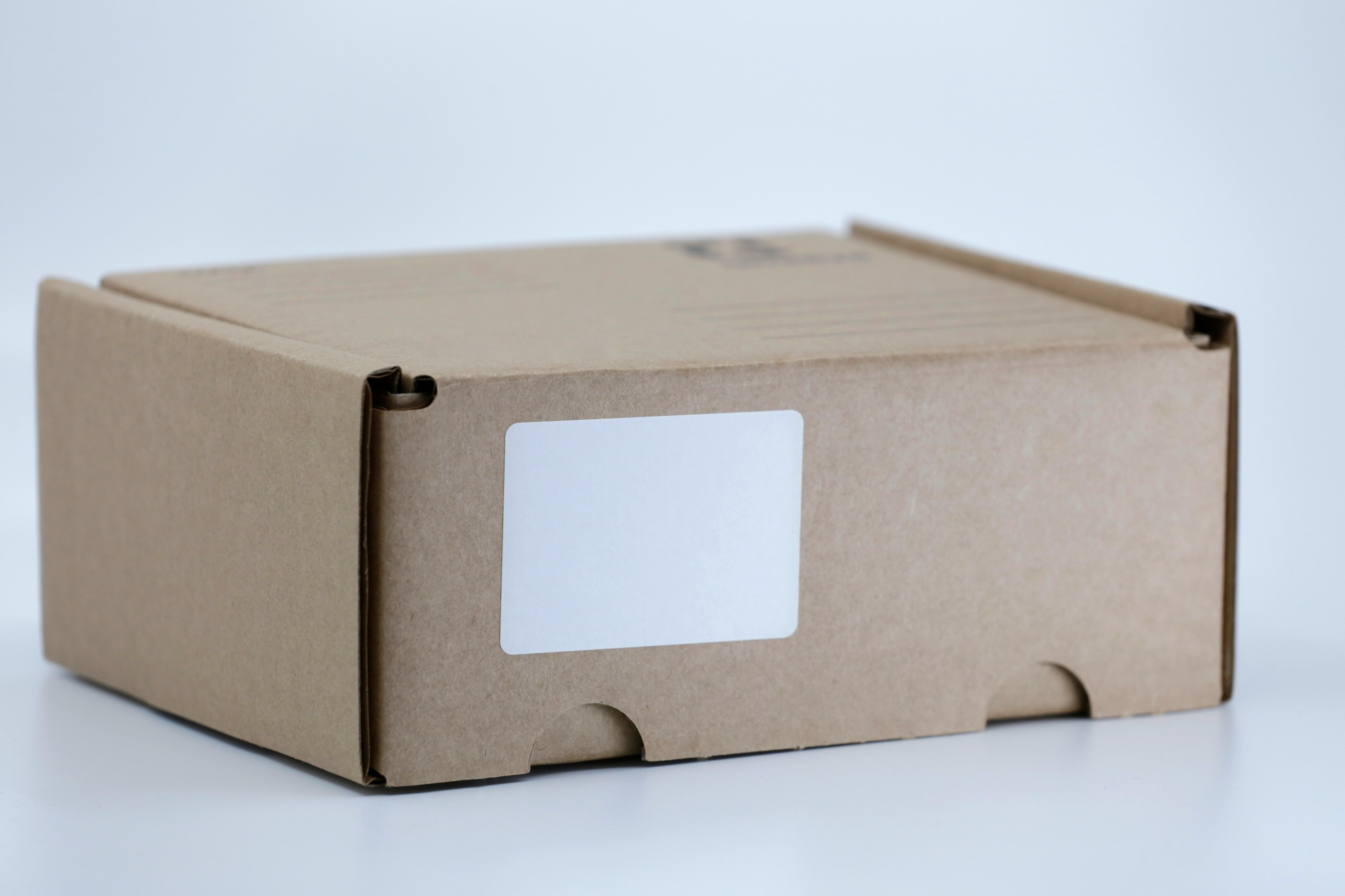 Package tracking on a laptop representing FedEx IEEPA refund status